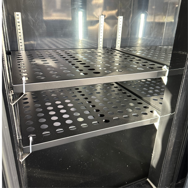 Exquisite UBC570 - 3 Swing Doors Backbar Display Fridge