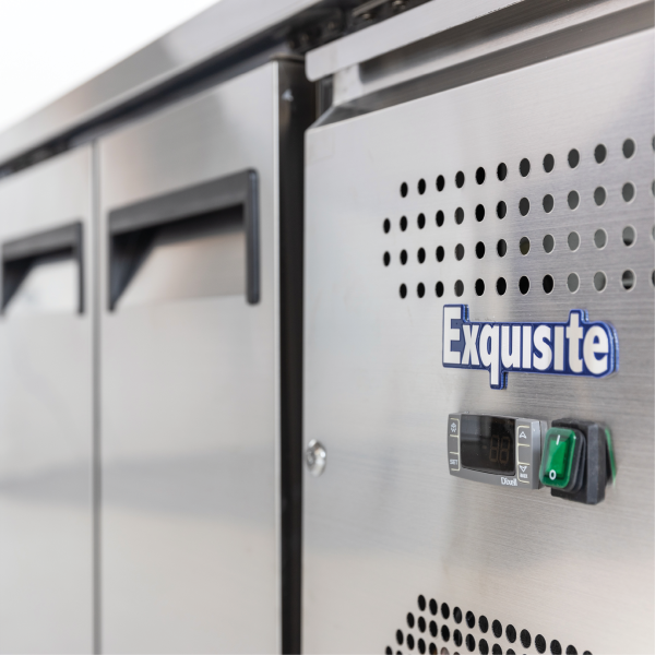 Exquisite SSC400H Three Solid Doors Underbench Storage Refrigerators Slimline