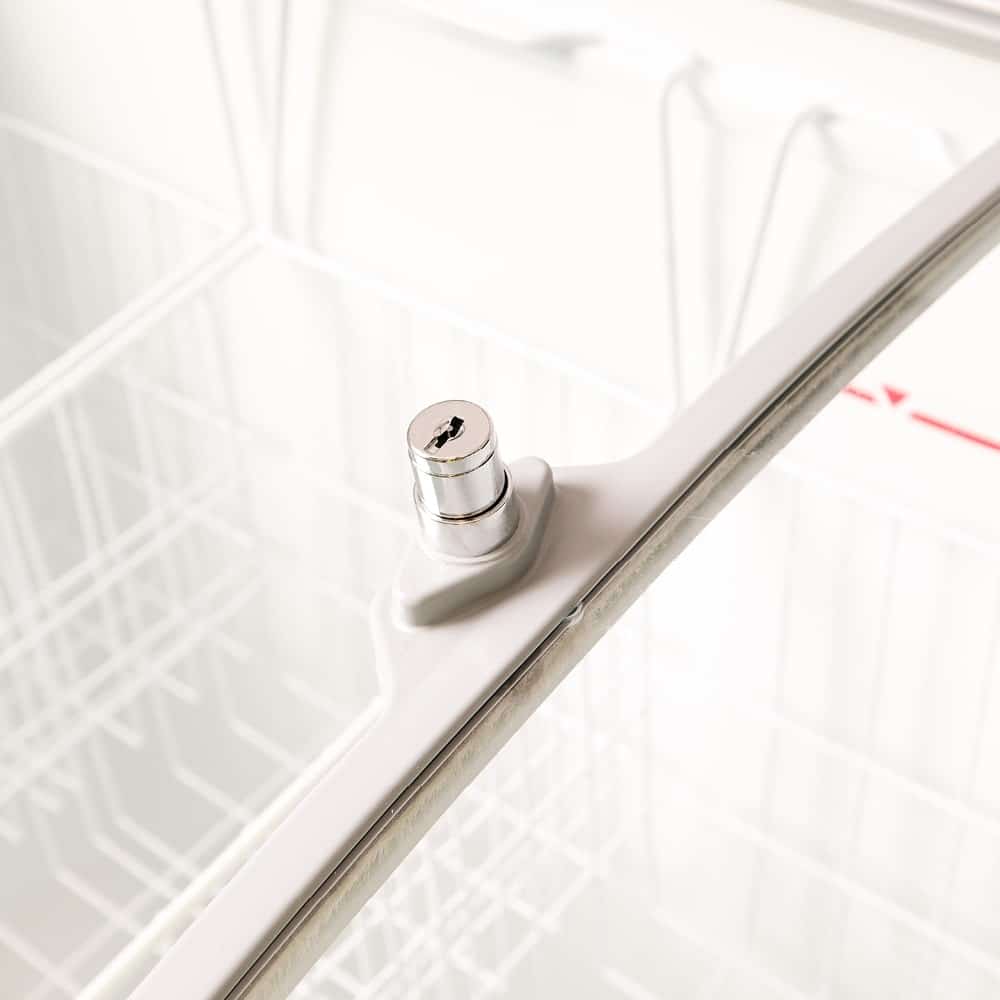 Bromic - Display Chest Freezer - 264L - Curved Glass Top