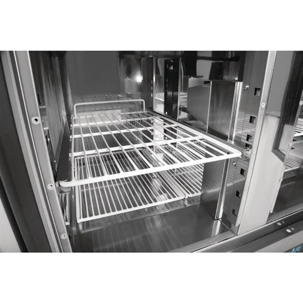 Polar G-Series Saladette Counter Fridge 368Ltr - 235W. 4GN countertop. R600a