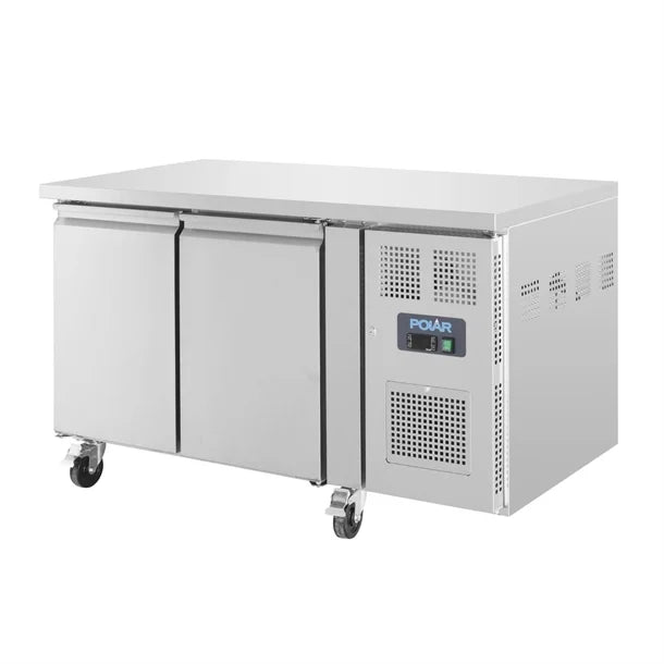 Polar U-Series Double Door Counter Freezer 282Ltr - 750W. Total usable capacity: 282 Ltr. R290