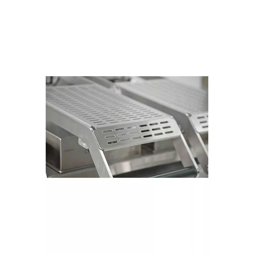 Woodson W.GPC62SC Pro-Series Computer Controlled Contact Grill - Split Plate