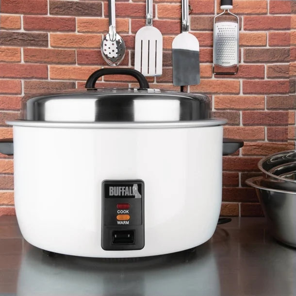 Apuro Large Commercial Rice Cooker 10Ltr - 2.95kW. 15Amp. Rice Capacity: 23Ltr Cooked / 10Ltr Dry
