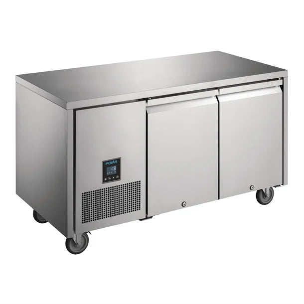Polar U-Series Premium Double Door Counter Freezer 267Ltr - 605W. Total usable capacity: 196 Ltr. R290.